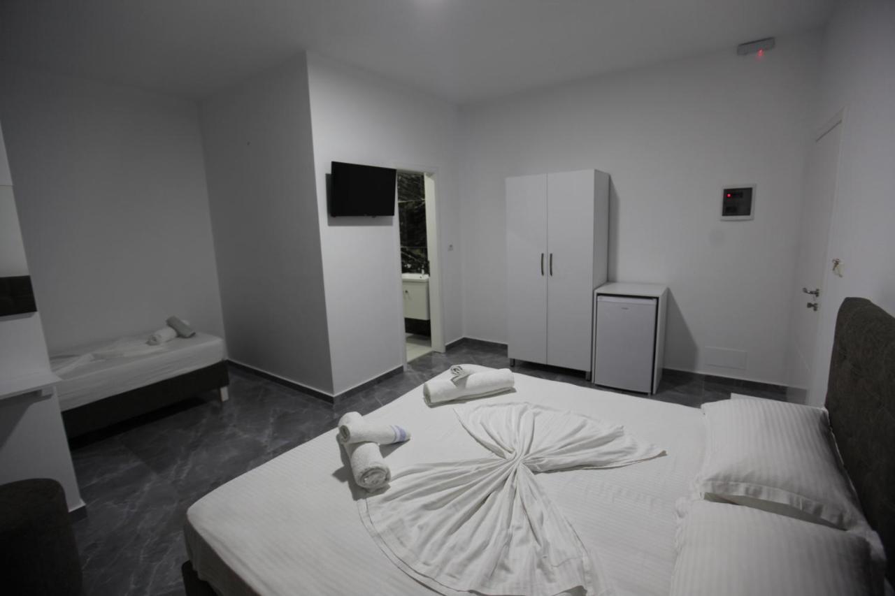 Hotel Seadel Ksamil Extérieur photo