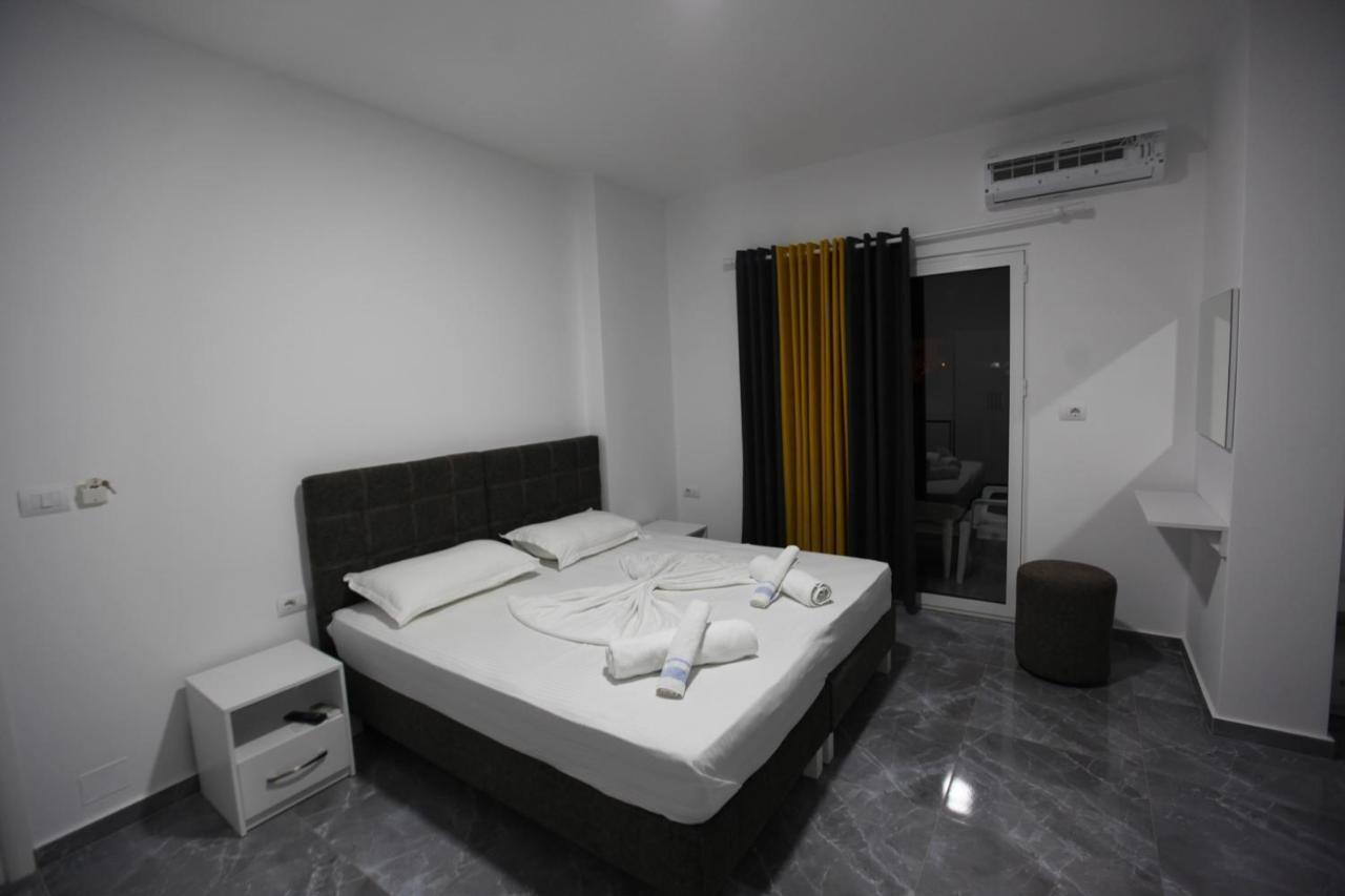 Hotel Seadel Ksamil Extérieur photo