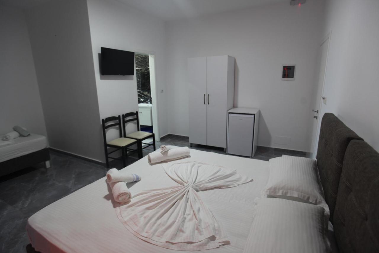 Hotel Seadel Ksamil Extérieur photo