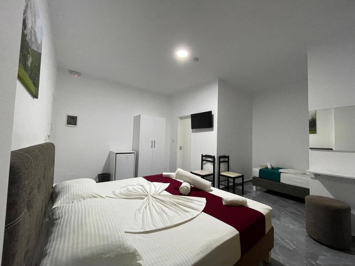 Hotel Seadel Ksamil Extérieur photo